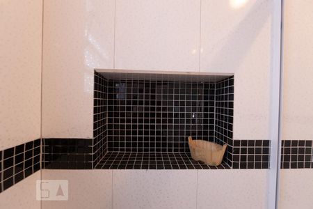 Casa à venda com 276m², 3 quartos e 4 vagas Casa à venda com 276m², 3 quartos e 4 vagasBanheiro da Suite