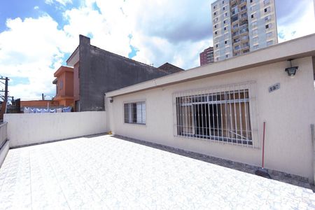 Casa à venda com 276m², 3 quartos e 4 vagas Casa à venda com 276m², 3 quartos e 4 vagasTerraço