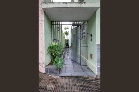 Apartamento à venda com 103m², 3 quartos e 1 vagaEntrada