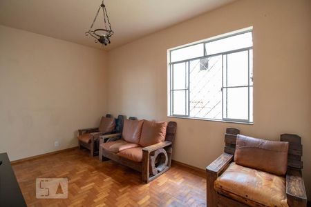 Sala de apartamento para alugar com 3 quartos, 103m² em Santo Antônio, Belo Horizonte