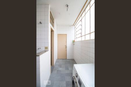 Apartamento à venda com 103m², 3 quartos e 1 vagaÁrea de Serviço