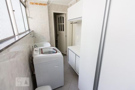 Apartamento à venda com 90m², 3 quartos e 1 vagaÁrea de Serviço