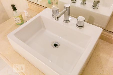 Apartamento à venda com 90m², 3 quartos e 1 vagaBanheiro Pia