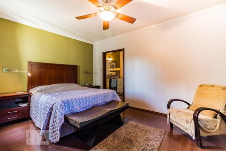 Casa à venda com 370m², 5 quartos e 4 vagasDormitório2