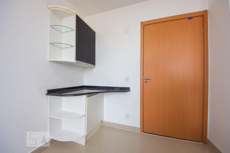 Sala de apartamento para alugar com 2 quartos, 50m² em Humaitá, Porto Alegre