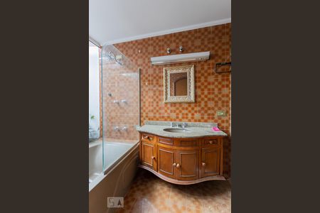 Casa para alugar com 200m², 3 quartos e 3 vagasBanheiro do Quarto 2