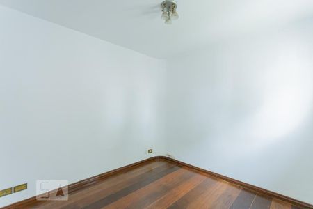 Casa para alugar com 200m², 3 quartos e 3 vagasSala