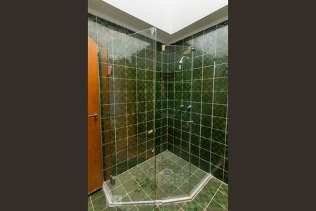 Casa para alugar com 200m², 3 quartos e 3 vagasBanheiro do Quarto 3