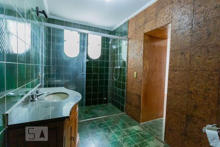Casa para alugar com 200m², 3 quartos e 3 vagasBanheiro do Quarto 1