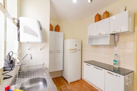 Cozinha de apartamento para alugar com 2 quartos, 80m² em Setor Goiânia 2, Goiânia