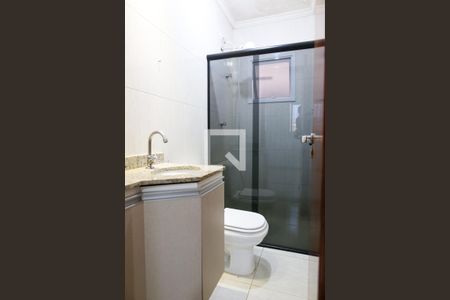 Apartamento para alugar com 70m², 2 quartos e 2 vagas Apartamento para alugar com 70m², 2 quartos e 2 vagasBanheiro da Suíte