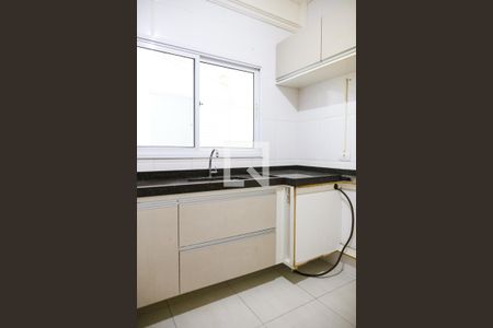 Apartamento para alugar com 70m², 2 quartos e 2 vagas Apartamento para alugar com 70m², 2 quartos e 2 vagasCozinha