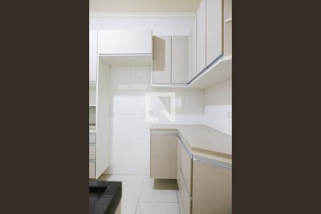Apartamento para alugar com 70m², 2 quartos e 2 vagas Apartamento para alugar com 70m², 2 quartos e 2 vagasCozinha