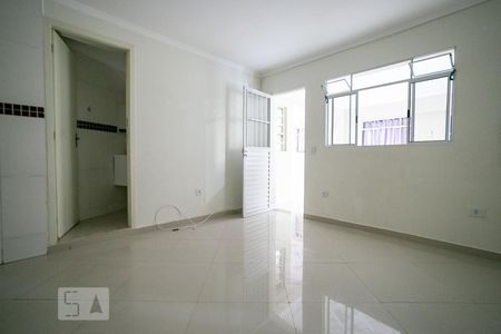 Sala/Cozinha de kitnet/studio para alugar com 1 quarto, 35m² em Vila Miriam, São Paulo