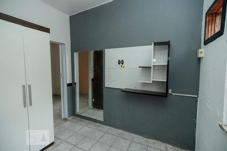 Quarto 2 de casa para alugar com 2 quartos, 100m² em Cascadura, Rio de Janeiro