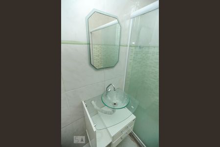 Banheiro de casa para alugar com 2 quartos, 100m² em Cascadura, Rio de Janeiro