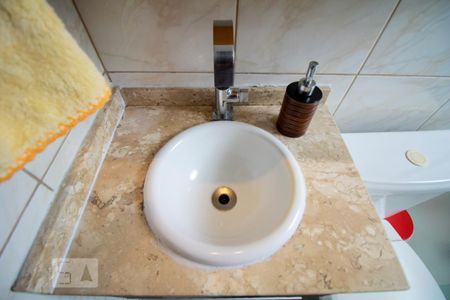 Detalhe banheiro de apartamento à venda com 2 quartos, 54m² em Cidade das Flores, Osasco