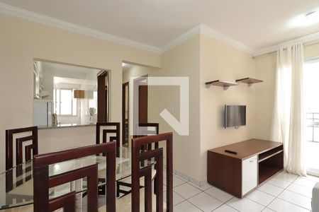 Sala de apartamento para alugar com 2 quartos, 51m² em Jardim Sílvia, Santo André