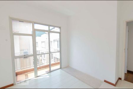 Apartamento à venda com 70m², 2 quartos e 1 vagaQuarto 1