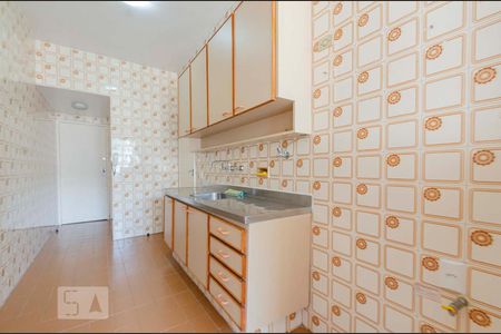 Apartamento à venda com 70m², 2 quartos e 1 vagaCozinha