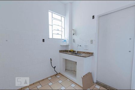 Apartamento à venda com 70m², 2 quartos e sem vagaCozinha