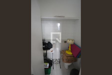 Casa à venda com 680m², 6 quartos e 1 vagaQuarto de Serviço