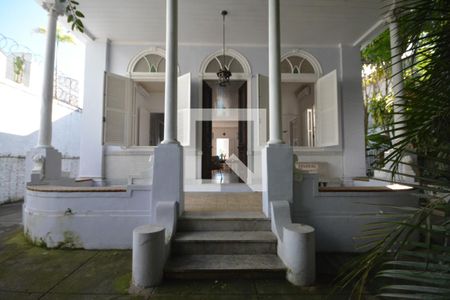 Casa à venda com 680m², 6 quartos e 1 vagaFachada