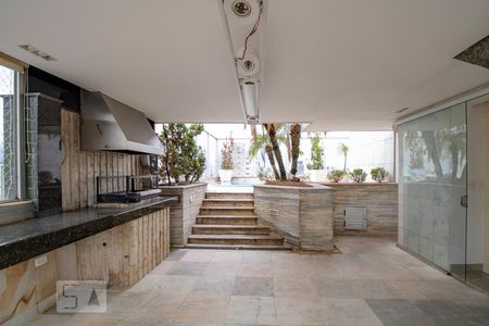 Apartamento à venda com 305m², 4 quartos e 3 vagasÁrea Gourmet / Piscina