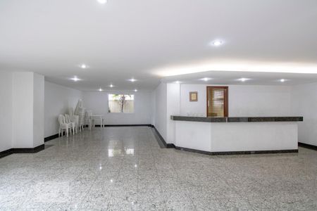 Apartamento à venda com 305m², 4 quartos e 3 vagasÁrea comum - Salão de festas