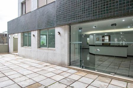 Apartamento à venda com 305m², 4 quartos e 3 vagasÁrea comum - Salão de festas