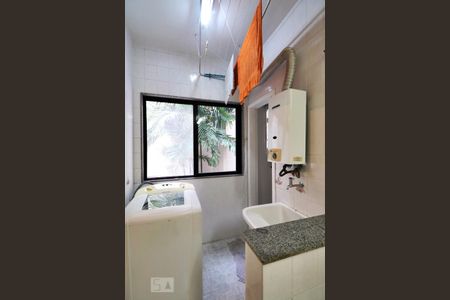 Apartamento para alugar com 74m², 2 quartos e 1 vagaÁrea de Serviço