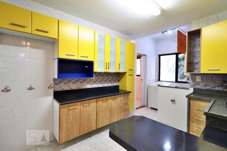 Apartamento para alugar com 74m², 2 quartos e 1 vagaCozinha