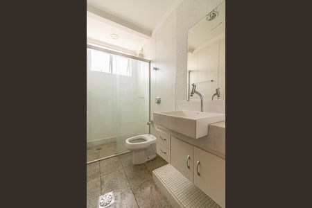 Banheiro de apartamento à venda com 4 quartos, 192m² em Cidade Nova, Belo Horizonte