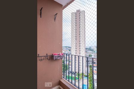 Varanda da sala de apartamento à venda com 2 quartos, 56m² em Vila Ema, São Paulo