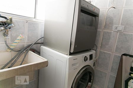 Apartamento para alugar com 75m², 3 quartos e 1 vaga Apartamento para alugar com 75m², 3 quartos e 1 vagaÁrea de Serviço
