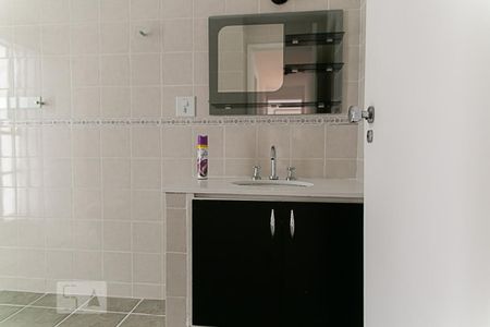 Apartamento para alugar com 75m², 3 quartos e 1 vaga Apartamento para alugar com 75m², 3 quartos e 1 vagaBanheiro