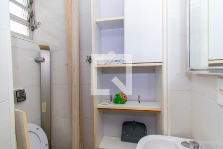 Apartamento à venda com 88m², 3 quartos e sem vaga Apartamento à venda com 88m², 3 quartos e sem vagaBanheiro de serviço