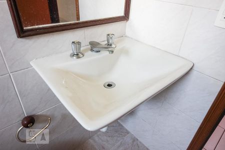 Casa à venda com 160m², 3 quartos e sem vagaBanheiro Suite