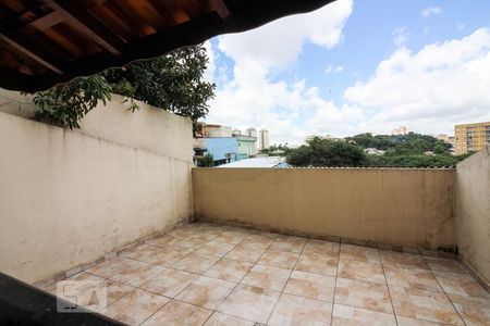 Casa à venda com 160m², 3 quartos e sem vagaTerraço