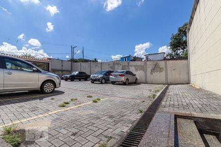 Casa de condomínio para alugar com 120m², 2 quartos e 1 vaga Casa de condomínio para alugar com 120m², 2 quartos e 1 vagaGaragem