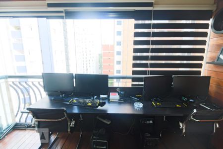 Varanda de apartamento para alugar com 2 quartos, 90m² em Brooklin Paulista, São Paulo