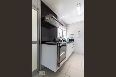 Apartamento à venda com 130m², 3 quartos e 2 vagasCozinha