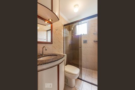 Banheiro de apartamento à venda com 2 quartos, 56m² em Cidade das Flores, Osasco