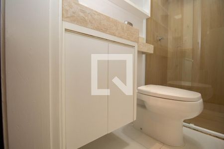 Studio para alugar com 28m², 1 quarto e 1 vaga Studio para alugar com 28m², 1 quarto e 1 vagaBanheiro Social