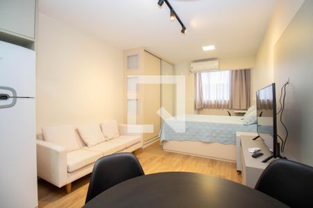 Sala de kitnet/studio para alugar com 1 quarto, 28m² em Asa Norte, Brasília