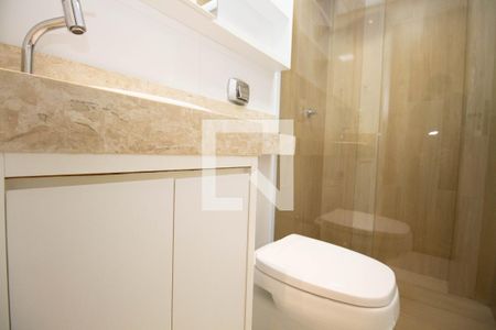 Studio para alugar com 28m², 1 quarto e 1 vaga Studio para alugar com 28m², 1 quarto e 1 vagaBanheiro Social