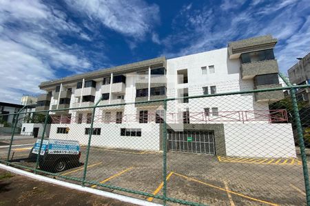 Studio para alugar com 28m², 1 quarto e 1 vaga Studio para alugar com 28m², 1 quarto e 1 vagaFachada