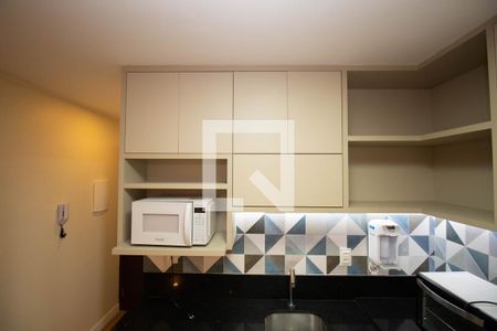 Studio para alugar com 28m², 1 quarto e 1 vaga Studio para alugar com 28m², 1 quarto e 1 vagaCozinha e Área de Serviço