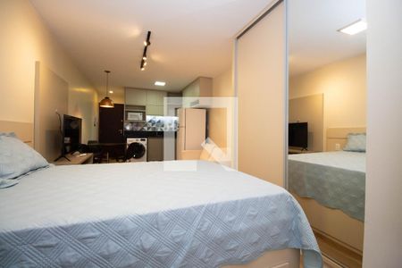 Studio para alugar com 28m², 1 quarto e 1 vaga Studio para alugar com 28m², 1 quarto e 1 vagaQuarto