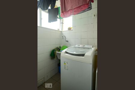 Apartamento para alugar com 76m², 2 quartos e 1 vagaÁrea de Serviço